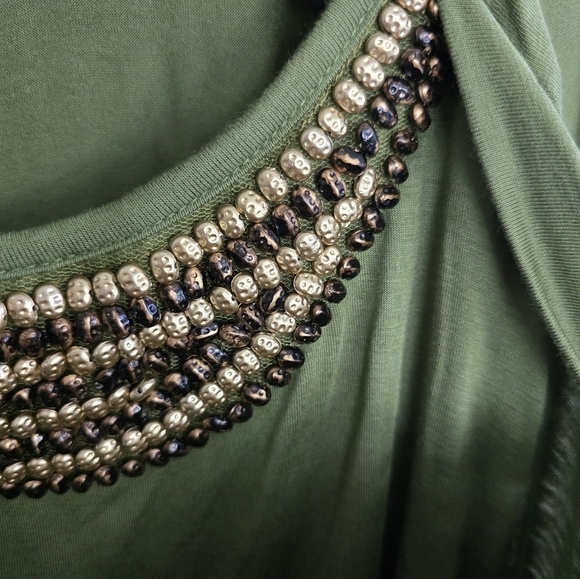 AGB Blouse Women XL Green Gold Beaded Water Fall Short Sleeve Strecty New - Picture 11 of 15